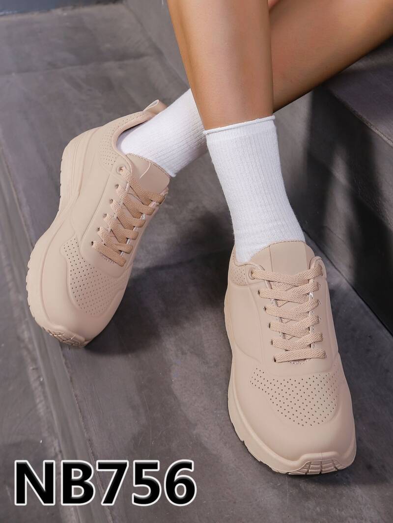 Buty sportowe damskie Roz 36-41 / 12 par 1